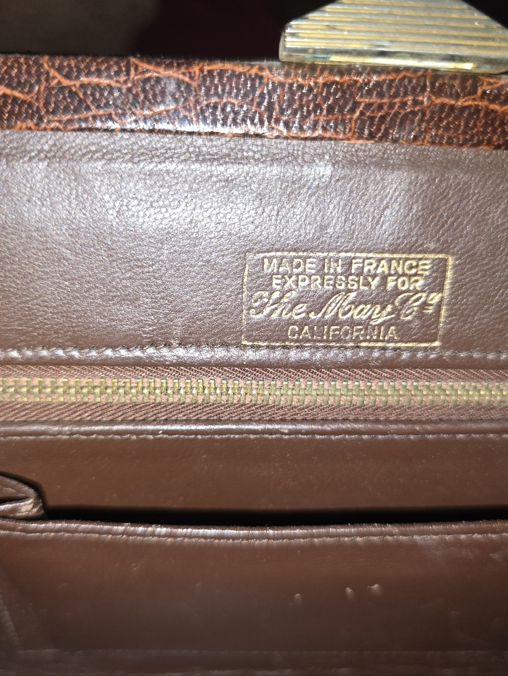 VINTAGE Classic Croc-Embossed Top-Handle Bag in Dark Brown EUC - Picture 10 of 13